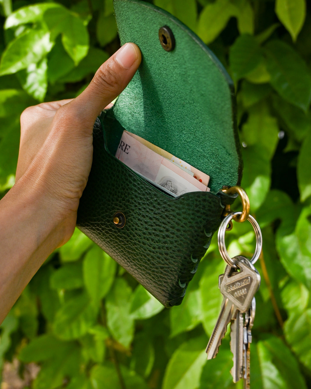 Ruang Cardholder
