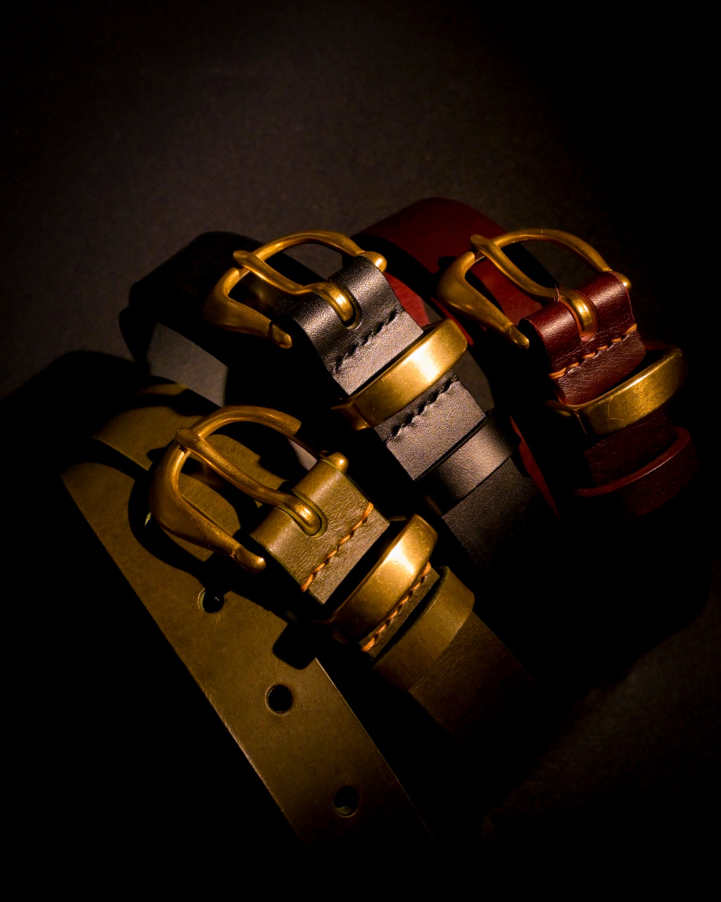 Horseshoe Buckle Belt