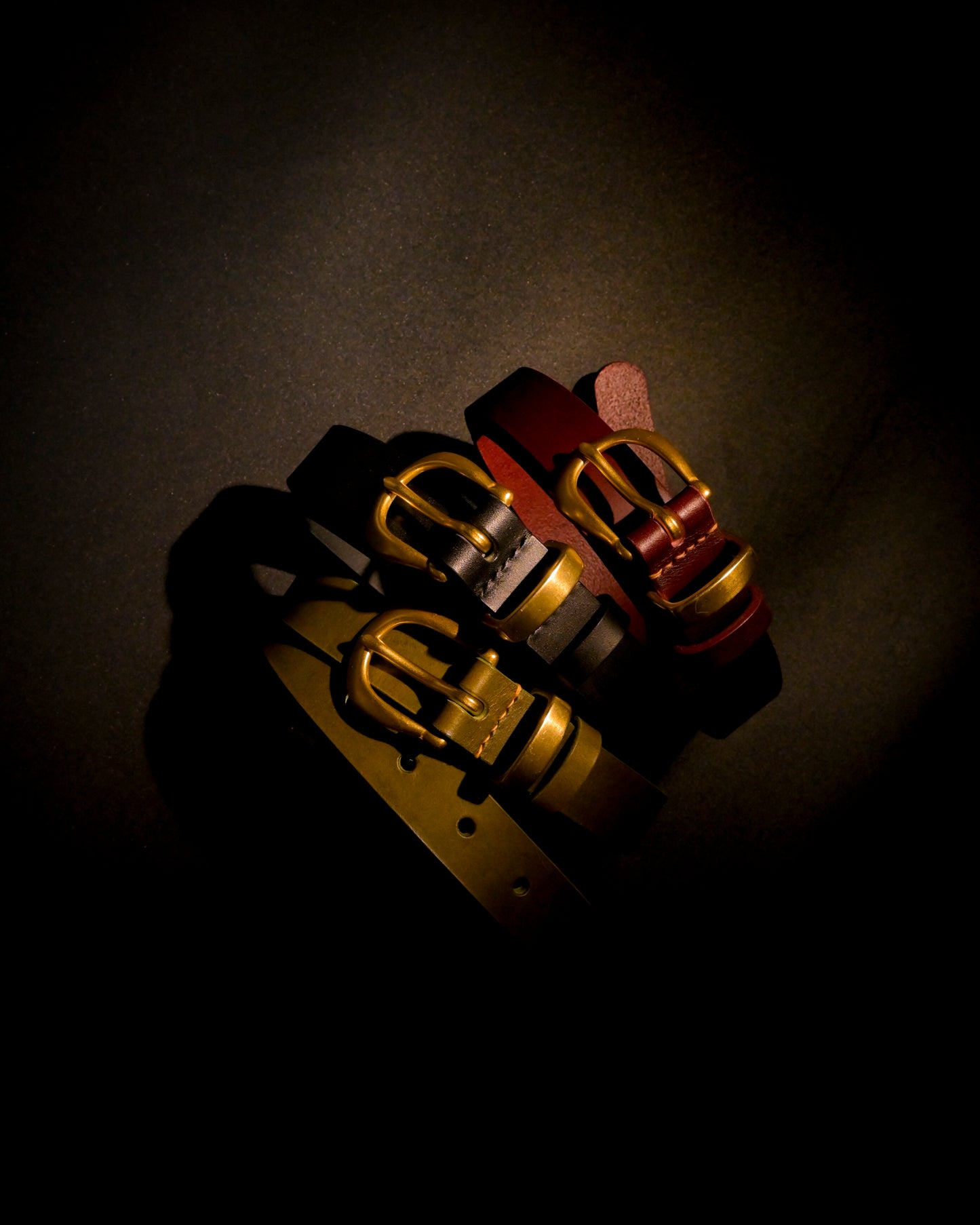 Horseshoe Buckle Belt
