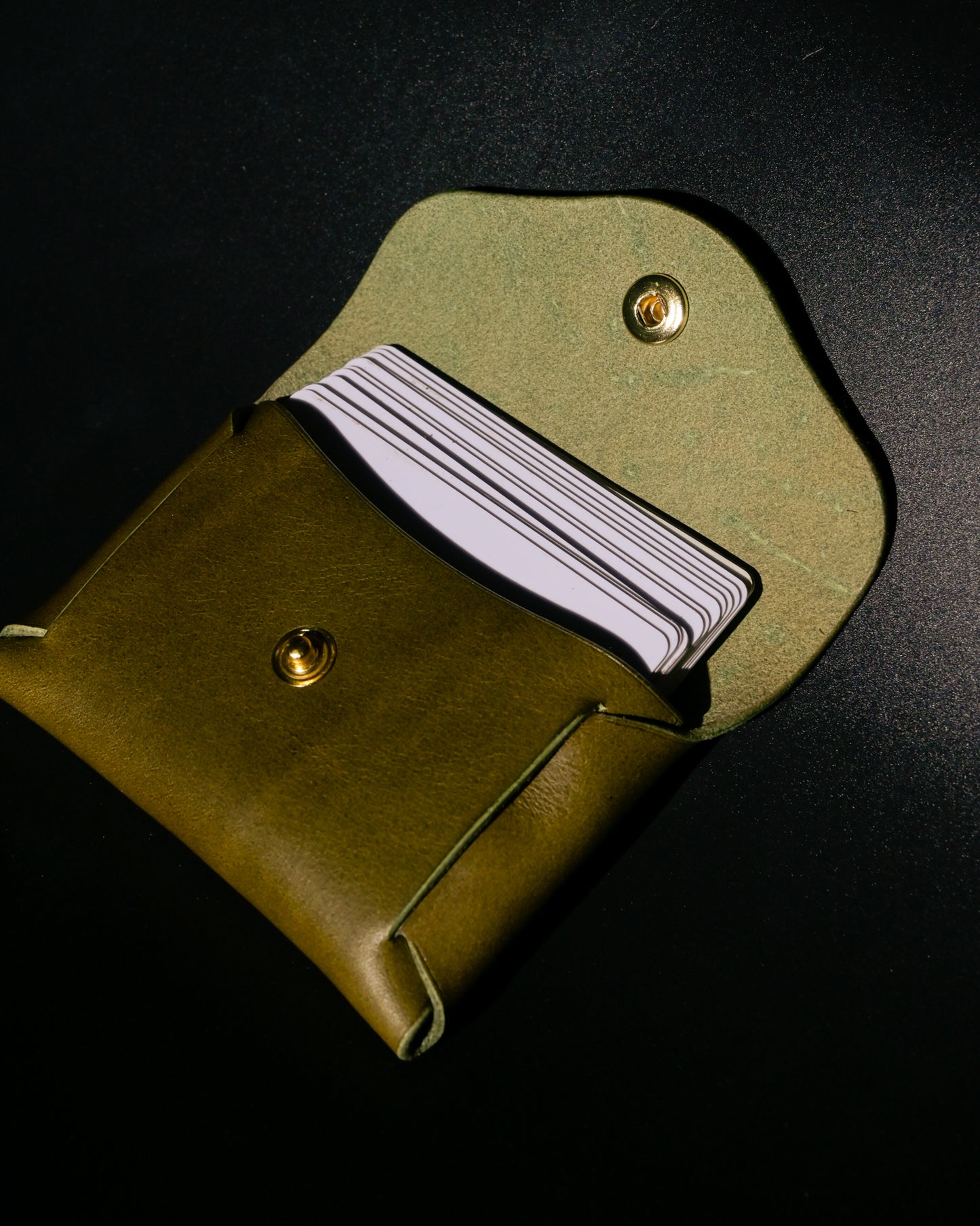 Sampul Cardholder