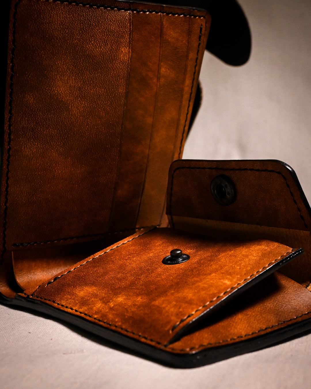 Kaswa Bifold Wallet with Coin Pouch