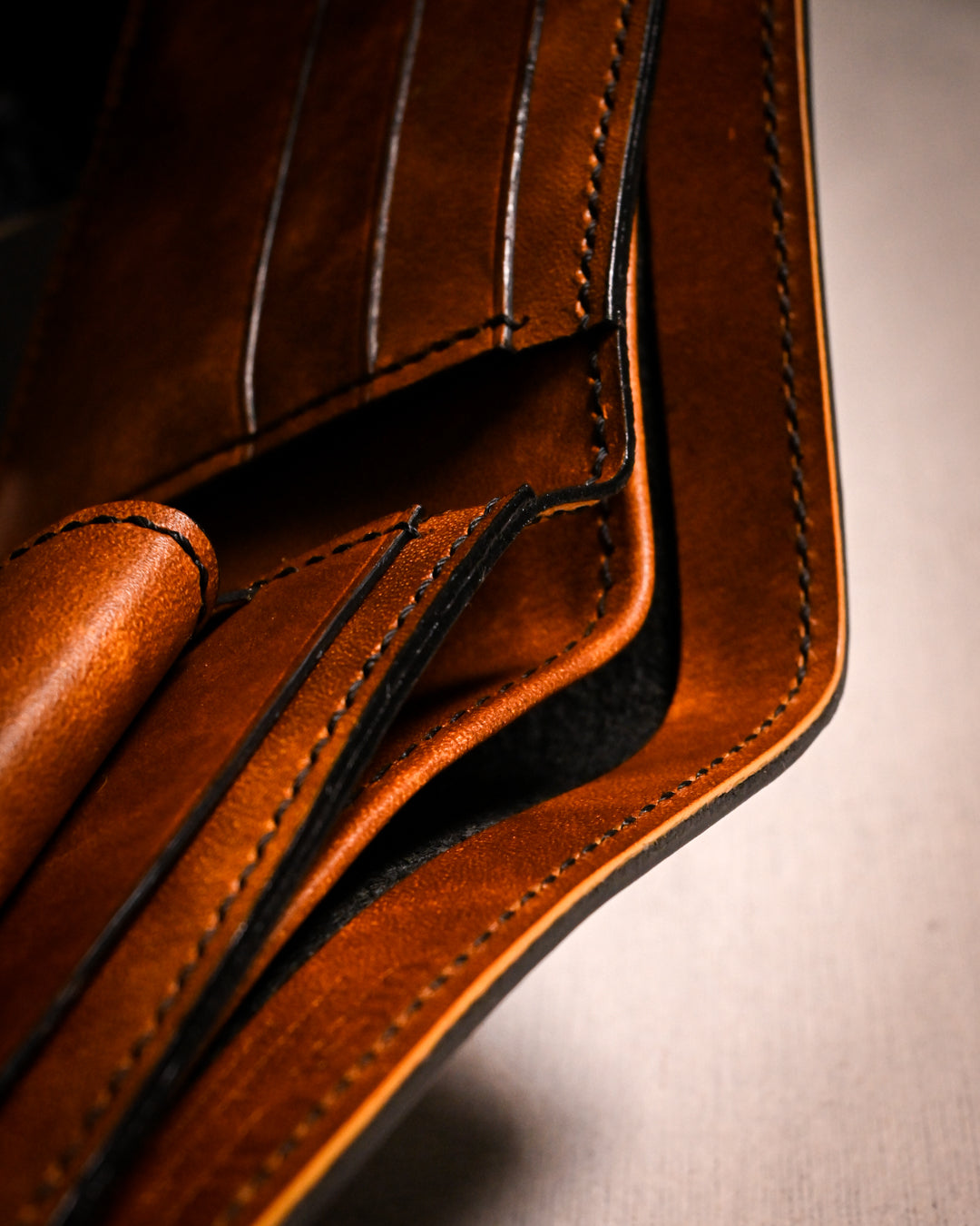 Kaswa Bifold Wallet with Coin Pouch