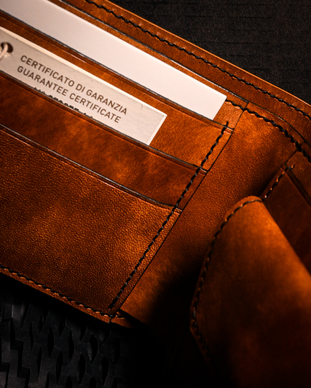 Kaswa Bifold Wallet with Coin Pouch