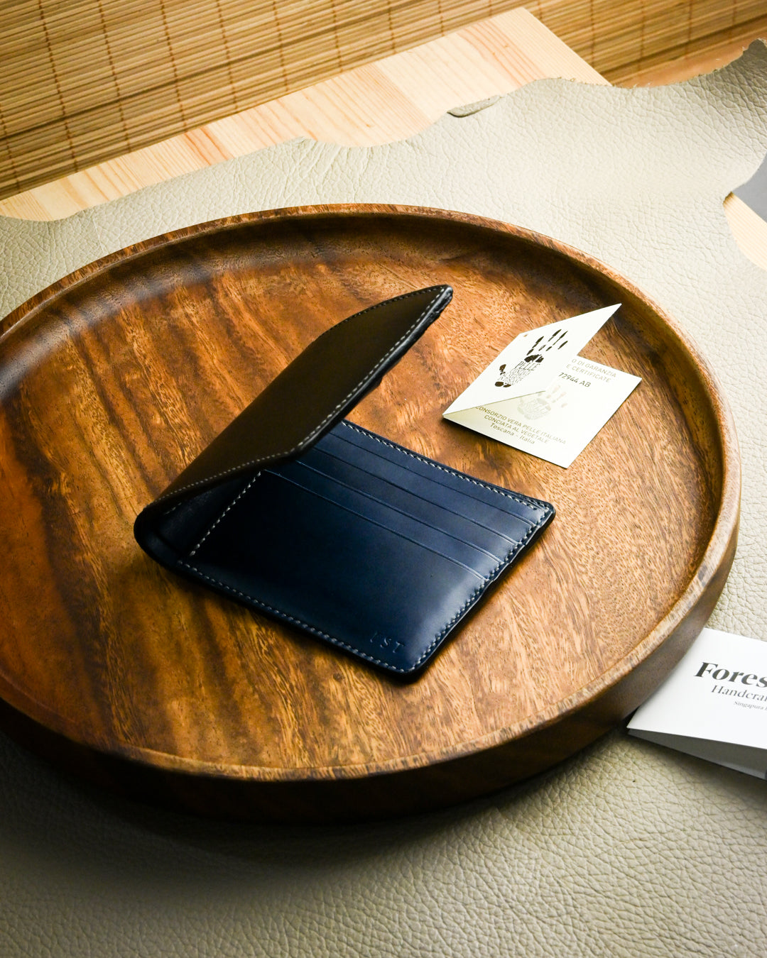 Savann Bifold Wallet